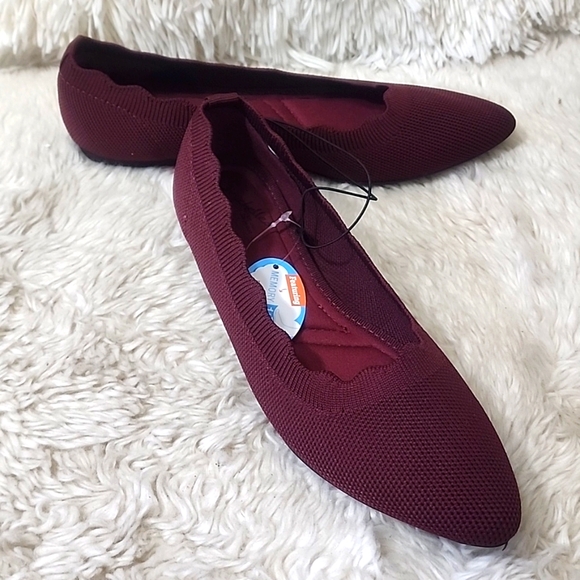 Seychelles Maroon Flats - Picture 1 of 9